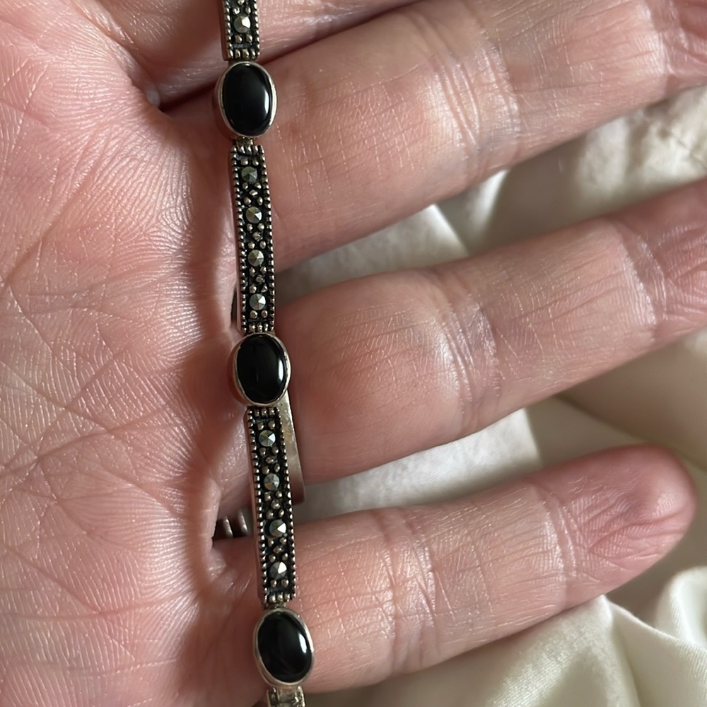 Sterling silver 925 marcasite onyx bracelet
